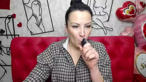 ElizabethSho online show from March 11, 3:26 am