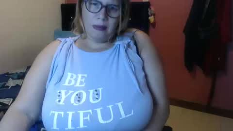 Elizabeth online show from February 4, 1:48 pm