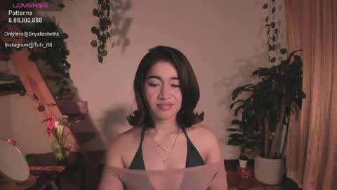 Snapshot of elizabethz chatting on May 8, 2:06 am Tuli online show from May 8, 2:06 am