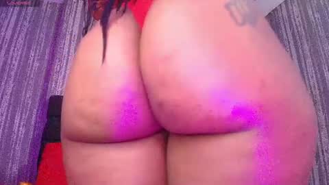elizabetth_roman online show from July 6, 3:03 pm