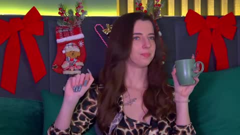 Snapshot of elizabetwilsoon chatting on January 10, 7:21 pm Elizabet online show from January 10, 7:21 pm