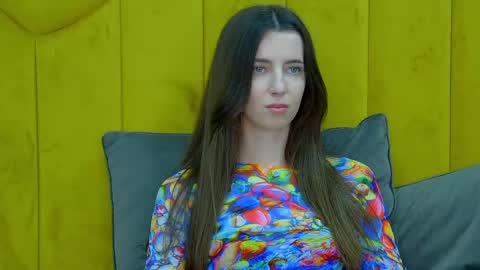 Snapshot of elizabetwilsoon chatting on January 24, 11:37 am Elizabet online show from January 24, 11:37 am