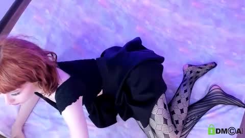 Eliza online show from September 11, 8:42 pm