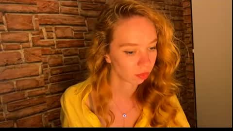 Snapshot of elizastorm chatting on June 16, 7:27 pm Eliza online show from June 16, 7:27 pm