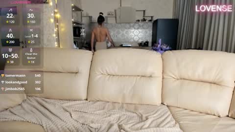 Snapshot of elizsweet chatting on February 4, 6:06 pm Eliz                               online show from February 4, 6:06 pm