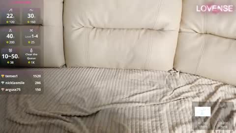 Snapshot of elizsweet chatting on February 16, 6:32 pm Eliz                               online show from February 16, 6:32 pm