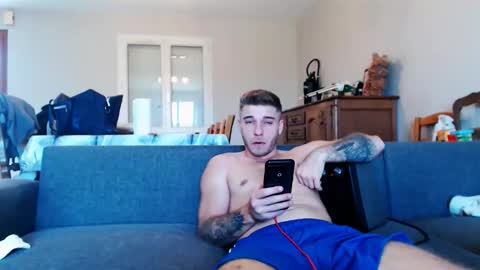 Snapshot of elkafit28 chatting on May 7, 2:55 pm elkafit28 online show from May 7, 2:55 pm