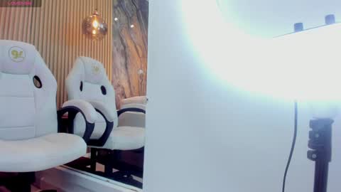 ella harper online show from January 23, 5:35 am