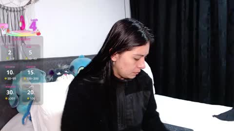 ella rouse online show from April 23, 10:47 am