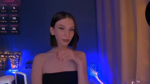 Snapshot of ellaamber chatting on January 12, 2:45 am ellaamber online show from January 12, 2:45 am