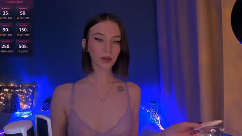 Snapshot of ellaamber chatting on January 12, 10:54 pm ellaamber online show from January 12, 10:54 pm