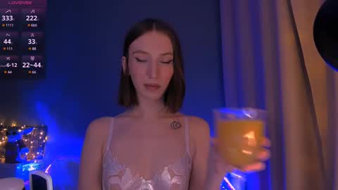 Snapshot of ellaamber chatting on February 13, 12:24 am ellaamber online show from February 13, 12:24 am