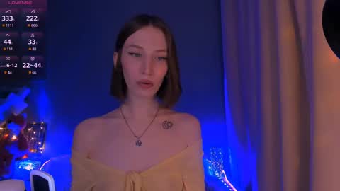 Snapshot of ellaamber chatting on March 10, 1:12 am ellaamber online show from March 10, 1:12 am