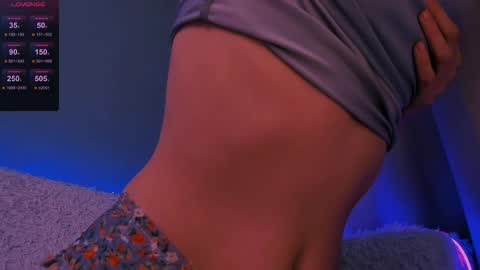 ellaamber online show from April 24, 12:35 am