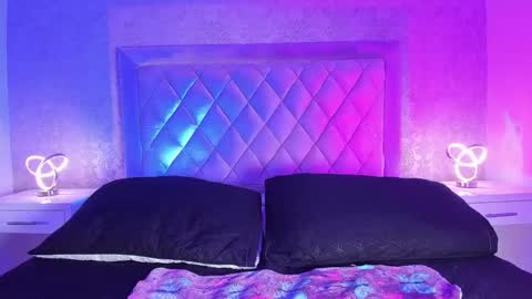 Snapshot of ellaamuller chatting on January 10, 8:40 am Ellaa Muller online show from January 10, 8:40 am