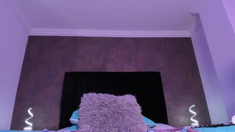 Snapshot of ellaamuller chatting on February 5, 8:32 am Ellaa Muller online show from February 5, 8:32 am