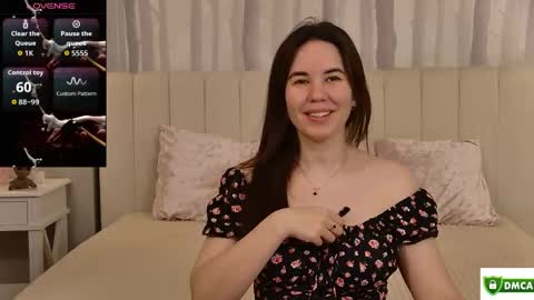 Snapshot of ellaander chatting on May 18, 4:18 am Ella online show from May 18, 4:18 am