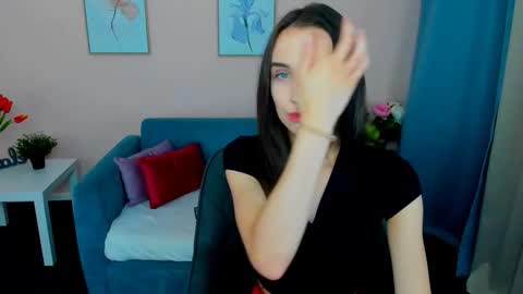 Snapshot of ellaasteele chatting on September 24, 1:25 pm ellaasteele online show from September 24, 1:25 pm
