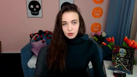 Snapshot of ellaasteele chatting on October 24, 4:36 pm ellaasteele online show from October 24, 4:36 pm