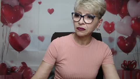 EllaBonito online show from March 31, 7:09 am