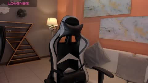 EllaClark online show from February 19, 6:54 pm