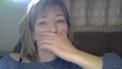 ellajohnsonx online show from March 12, 5:17 pm