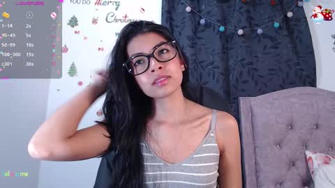 Ella Amoneth online show from December 15, 4:40 am