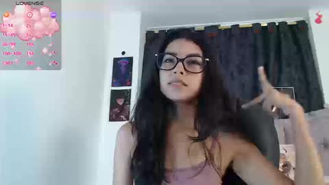 Ella Amoneth online show from September 24, 10:35 pm