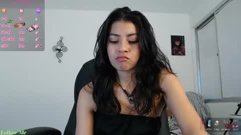 Snapshot of ellajonz chatting on June 14, 10:45 pm Ella Amoneth online show from June 14, 10:45 pm