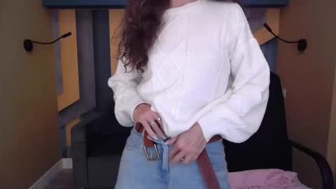 EllaLongs online show from November 25, 12:49 pm