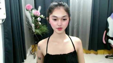 ELLA online show from June 21, 1:57 pm