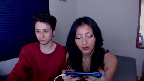 Ella and Cain online show from November 4, 11:37 pm