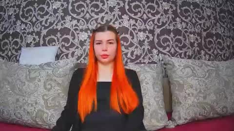 EllaNuar online show from November 12, 3:18 am