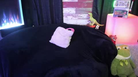 ELLE online show from October 27, 8:24 pm