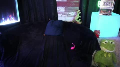 ELLE online show from March 22, 7:17 pm