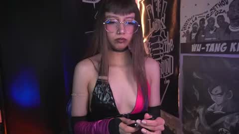 follow me on instagram .    online show from January 8, 12:18 pm