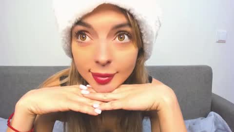 Snapshot of ellen_flow chatting on December 21, 6:34 pm ellen_flow online show from December 21, 6:34 pm