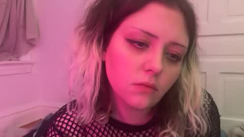 nautiellebbw online show from February 16, 2:57 pm