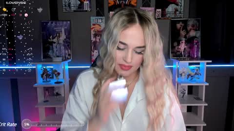 Maria online show from December 12, 9:04 pm