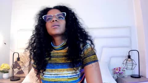  Ellie   online show from December 14, 3:36 pm