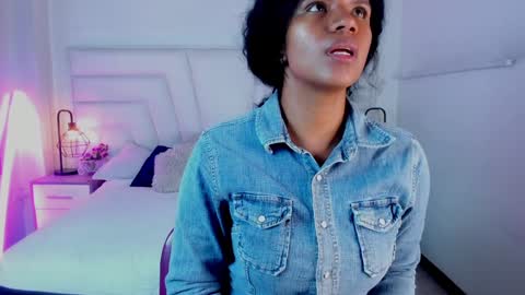  Ellie   online show from February 1, 2:56 pm