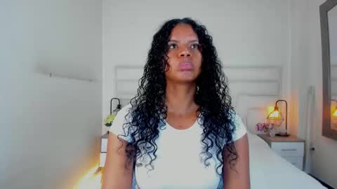  Ellie   online show from February 10, 1:11 pm