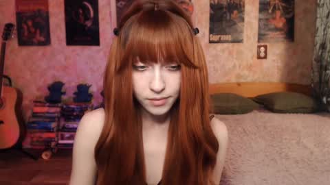 Snapshot of ellie_friendly chatting on September 28, 11:10 pm ellie_friendly online show from September 28, 11:10 pm