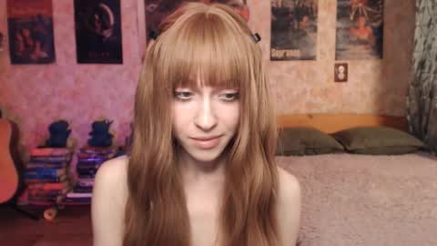 ellie_friendly online show from November 30, 1:42 am