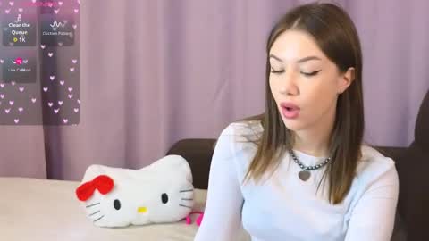 ellie online show from September 13, 7:57 pm