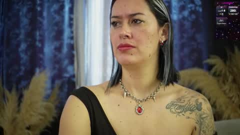 Ellie Ramos online show from November 13, 1:10 pm