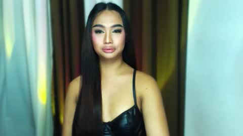 Snapshot of elliecummers chatting on October 7, 6:16 pm ellie online show from October 7, 6:16 pm