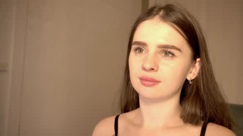 just Emily  online show from December 15, 5:31 pm