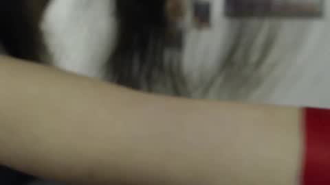 Snapshot of elliewalkersdreamgirl chatting on March 12, 7:59 pm Effie1818 online show from March 12, 7:59 pm