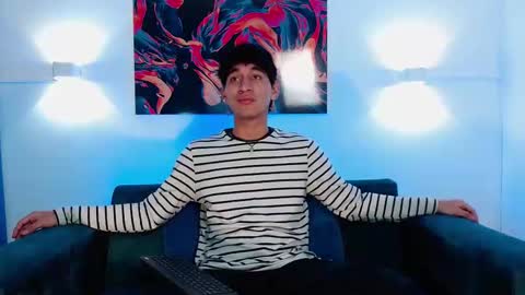 Elliot online show from January 14, 11:31 pm